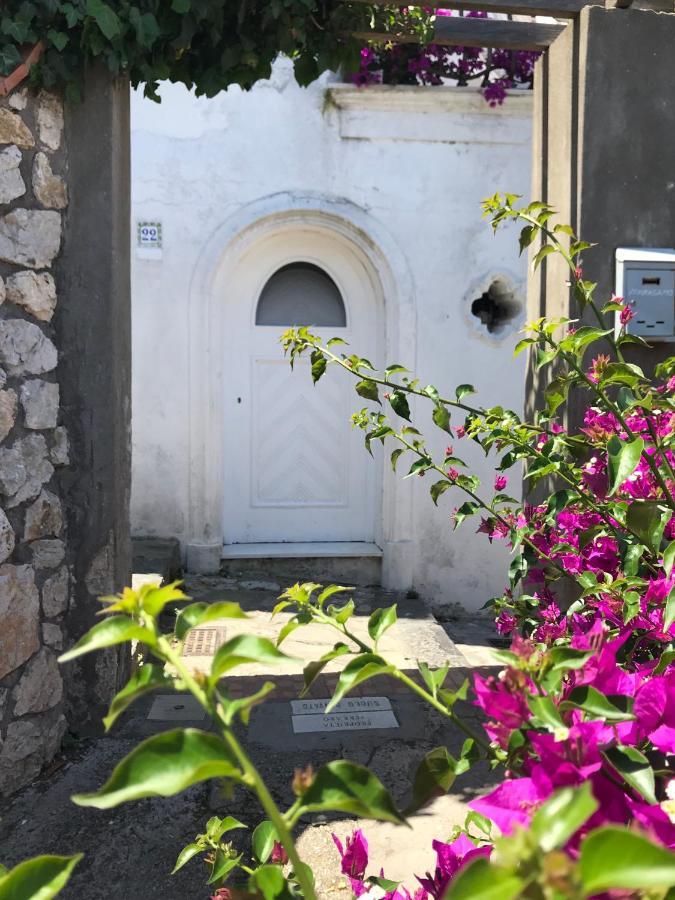 Casa Maddy Bed & Breakfast Capri Exterior foto